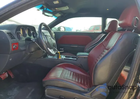 2014 Dodge Challenger Sxt z USA, uszkodzony, nr VIN 2C3CDYAG7EH158452